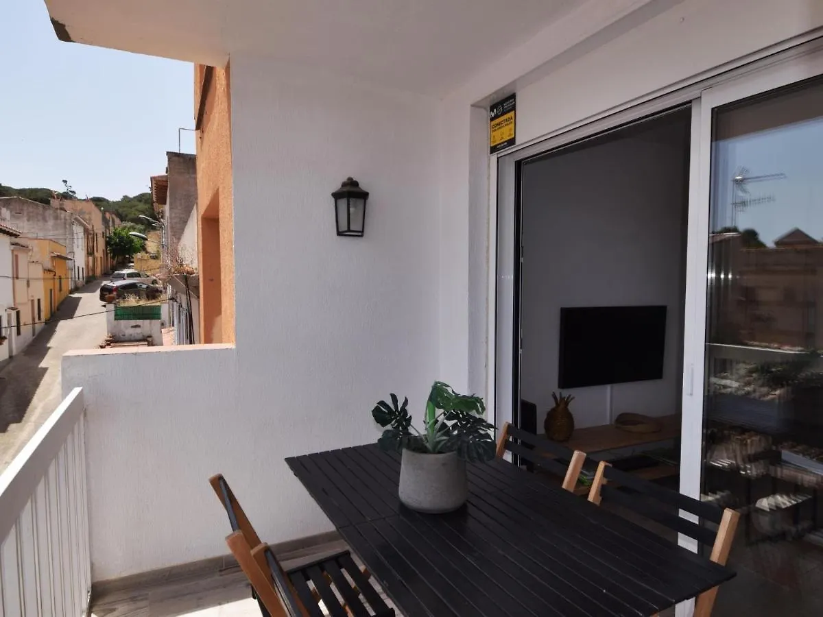 Monticalvari Costabravasi Apartment